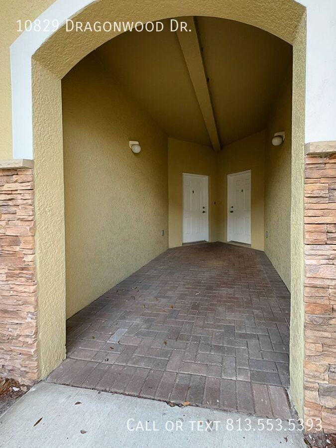 10829 Dragonwood Dr - Photo 2 of 33