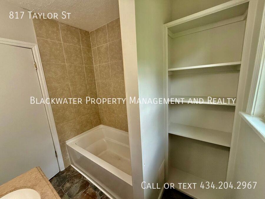 817 Taylor St - Photo 7 of 14