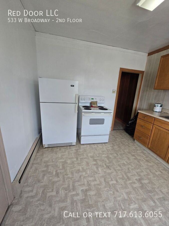 533 W Broadway #2ndFL - Photo 6 of 11