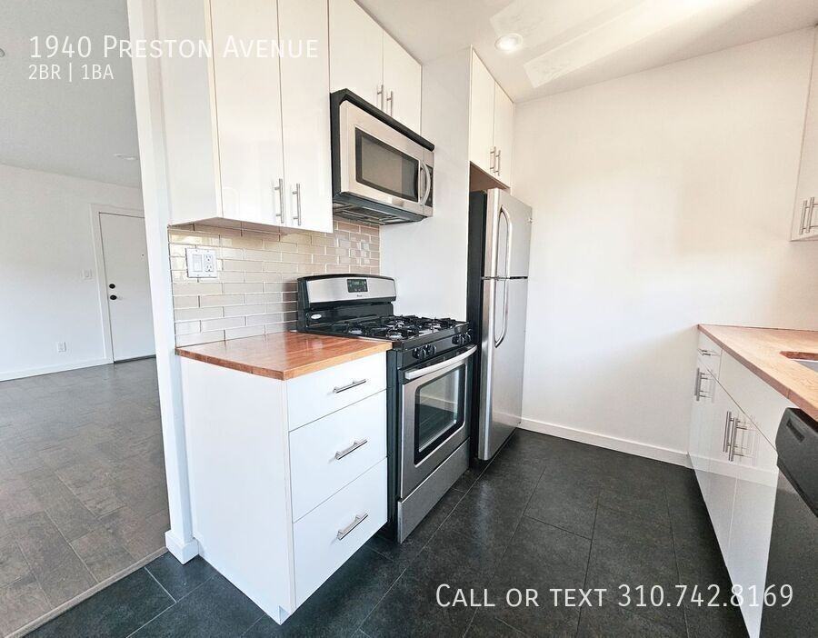 1940 Preston Ave - Photo 4 of 22