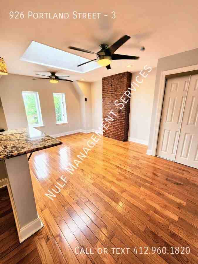 926 Portland St #3 - Photo 3 of 6