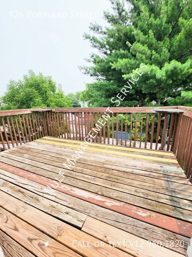 926 Portland St #3 - Photo 5 of 6