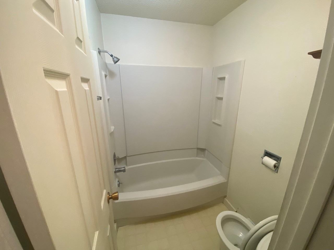 65 Chestnut Grove Ave - Photo 4 of 12