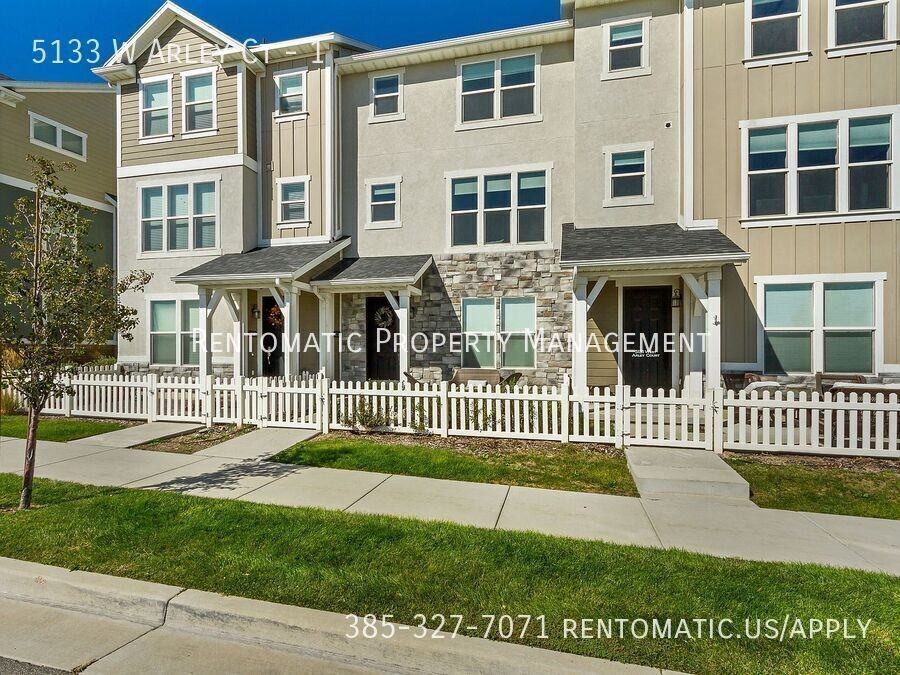 5133 W Arley Ct #1 - Photo 4 of 28