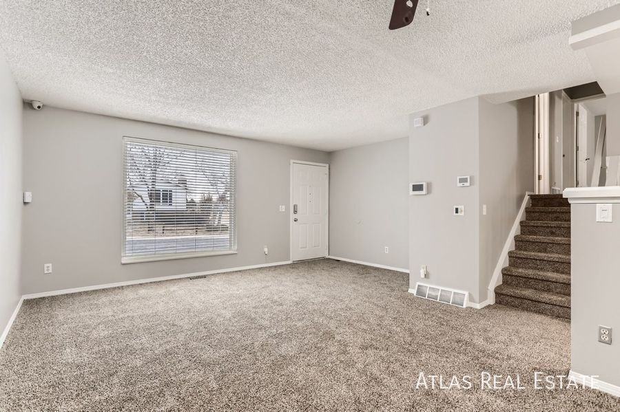 17896 E Carolina Pl - Photo 3 of 16