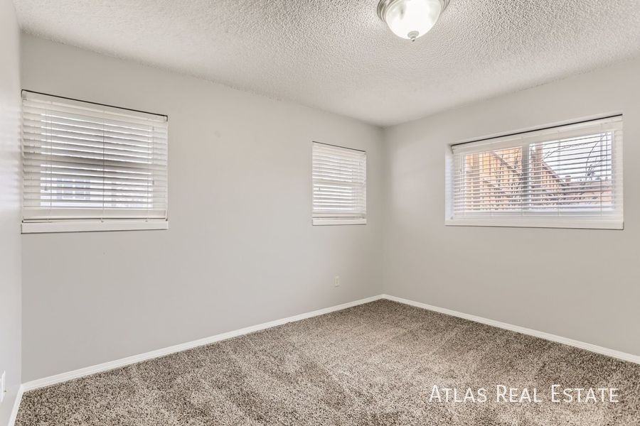 17896 E Carolina Pl - Photo 5 of 16