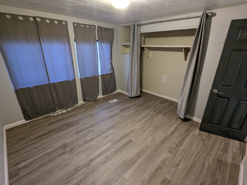 2424 Kara Ct - Photo 6 of 19