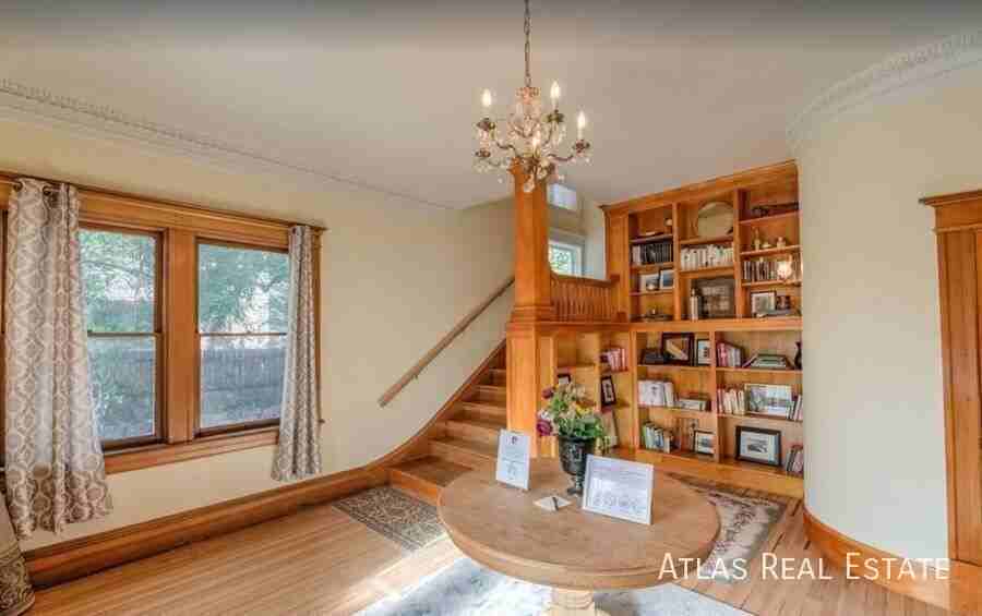 1823 N Nevada Ave - Photo 2 of 18