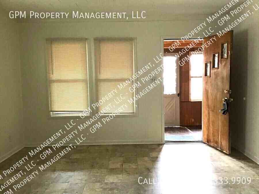 1369 Pingree Ave - Photo 4 of 14