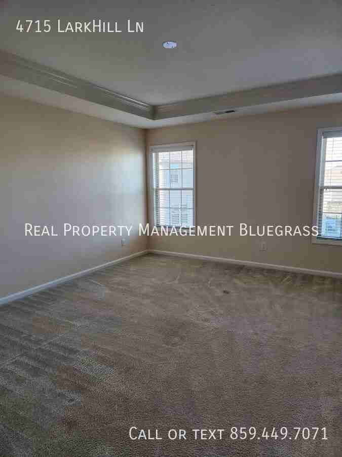 4715 Larkhill Ln - Photo 7 of 21