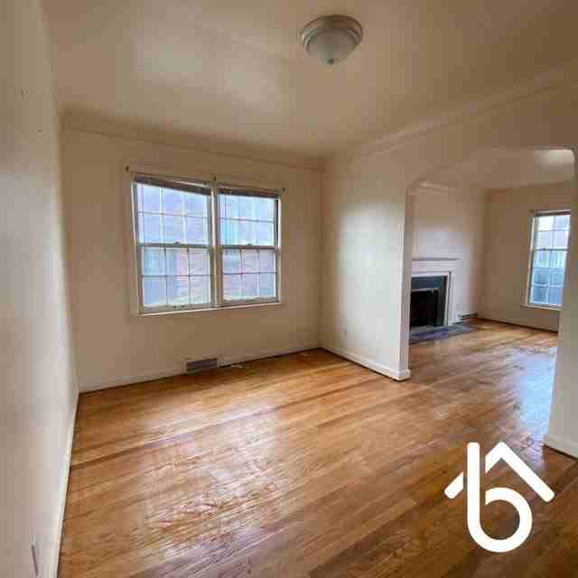15750 Gilchrist St #1 - Photo 7 of 10