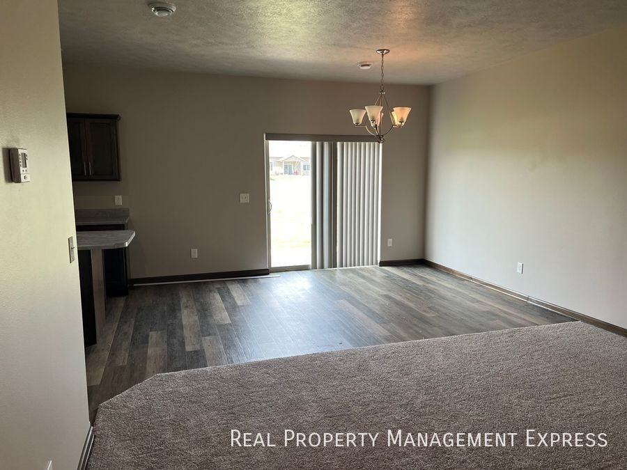 5904 S Bounty Pl - Photo 3 of 19