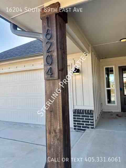 16204 S 89th East Ave - Photo 4 of 49