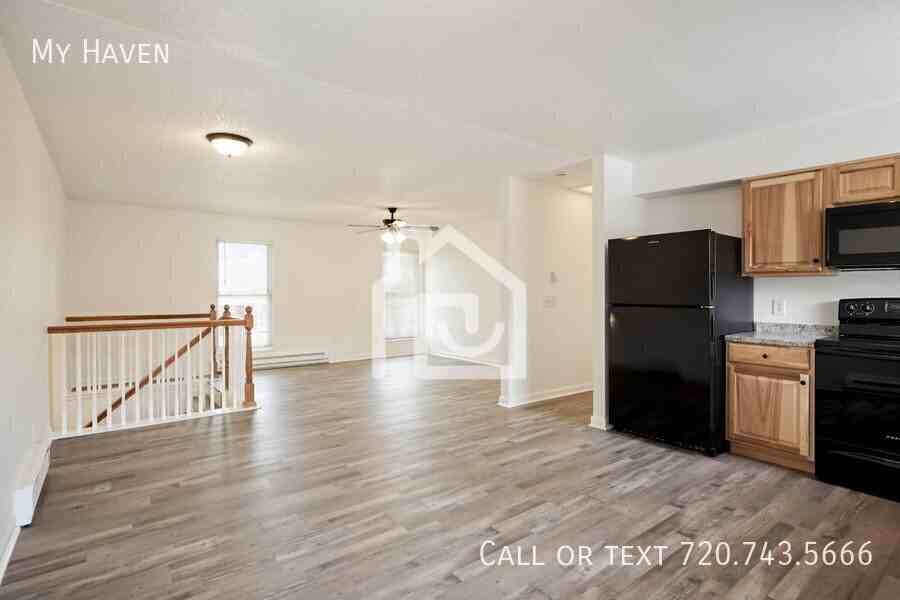 17898 E Mexico Dr - Photo 5 of 28