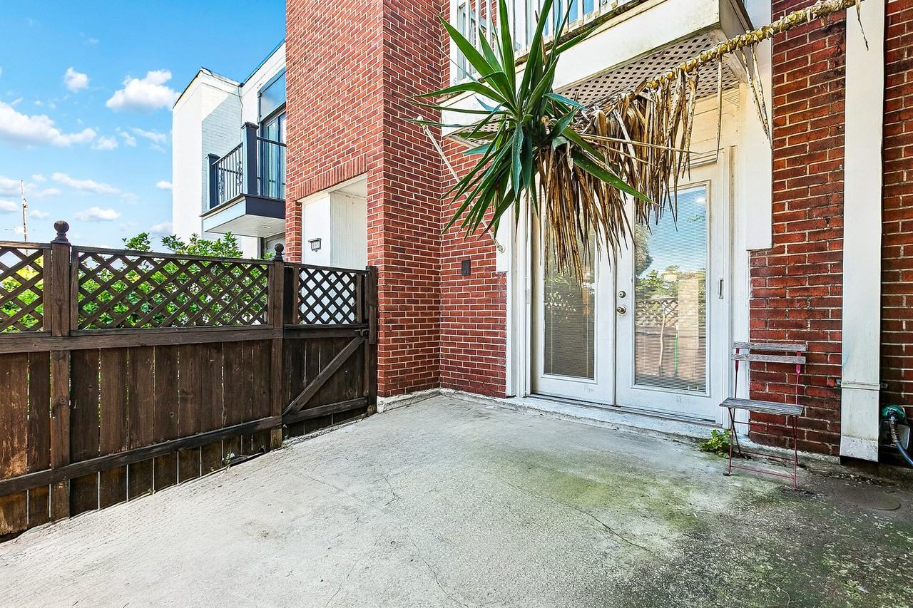 865 Wilshire Blvd - Photo 2 of 18