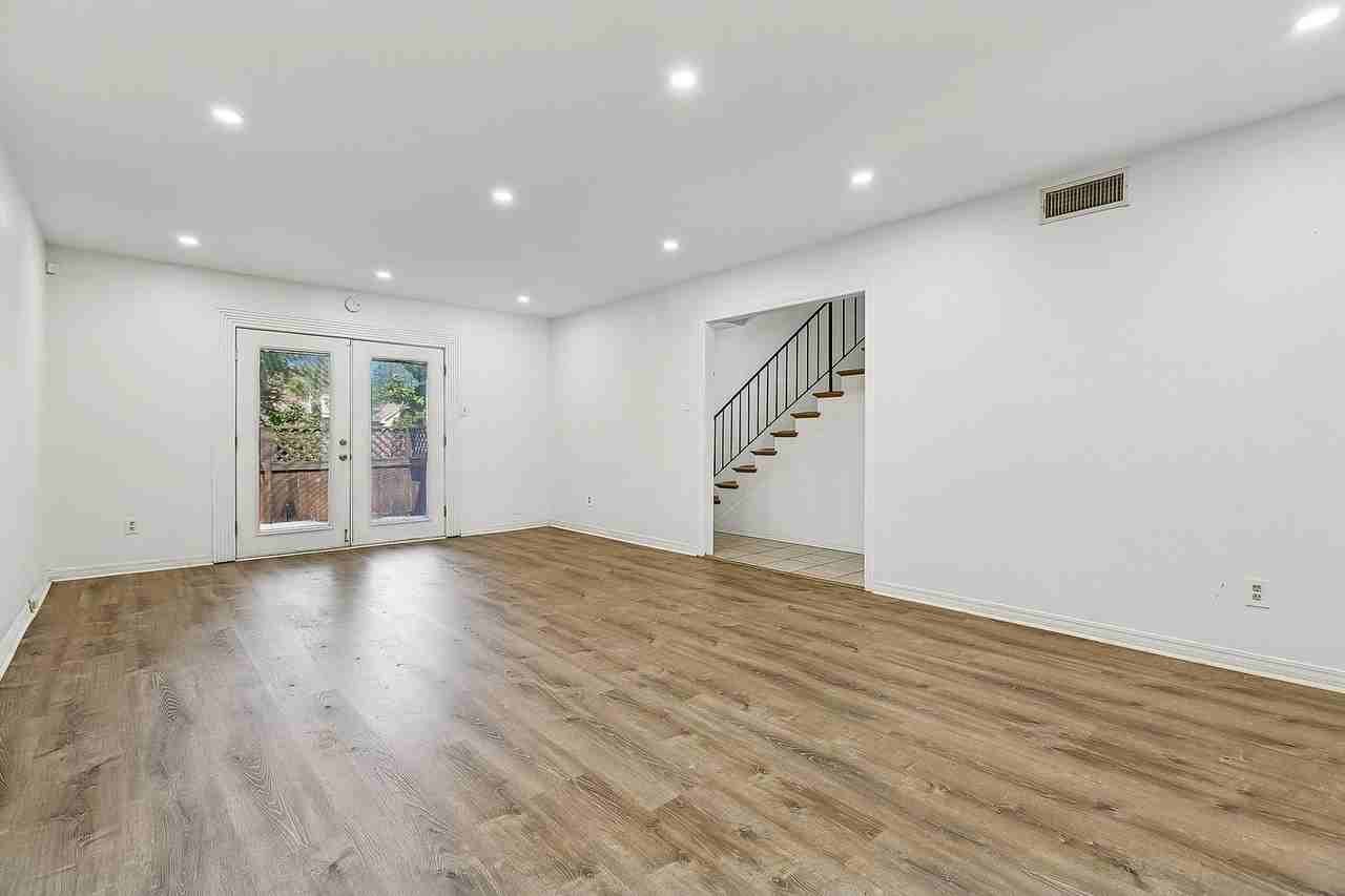 865 Wilshire Blvd - Photo 3 of 18
