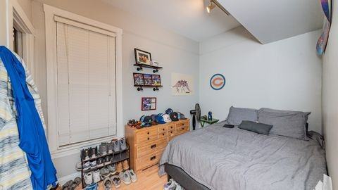 1456 W Irving Park Rd #1 - Photo 4 of 8