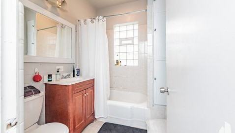 1456 W Irving Park Rd #1 - Photo 6 of 8