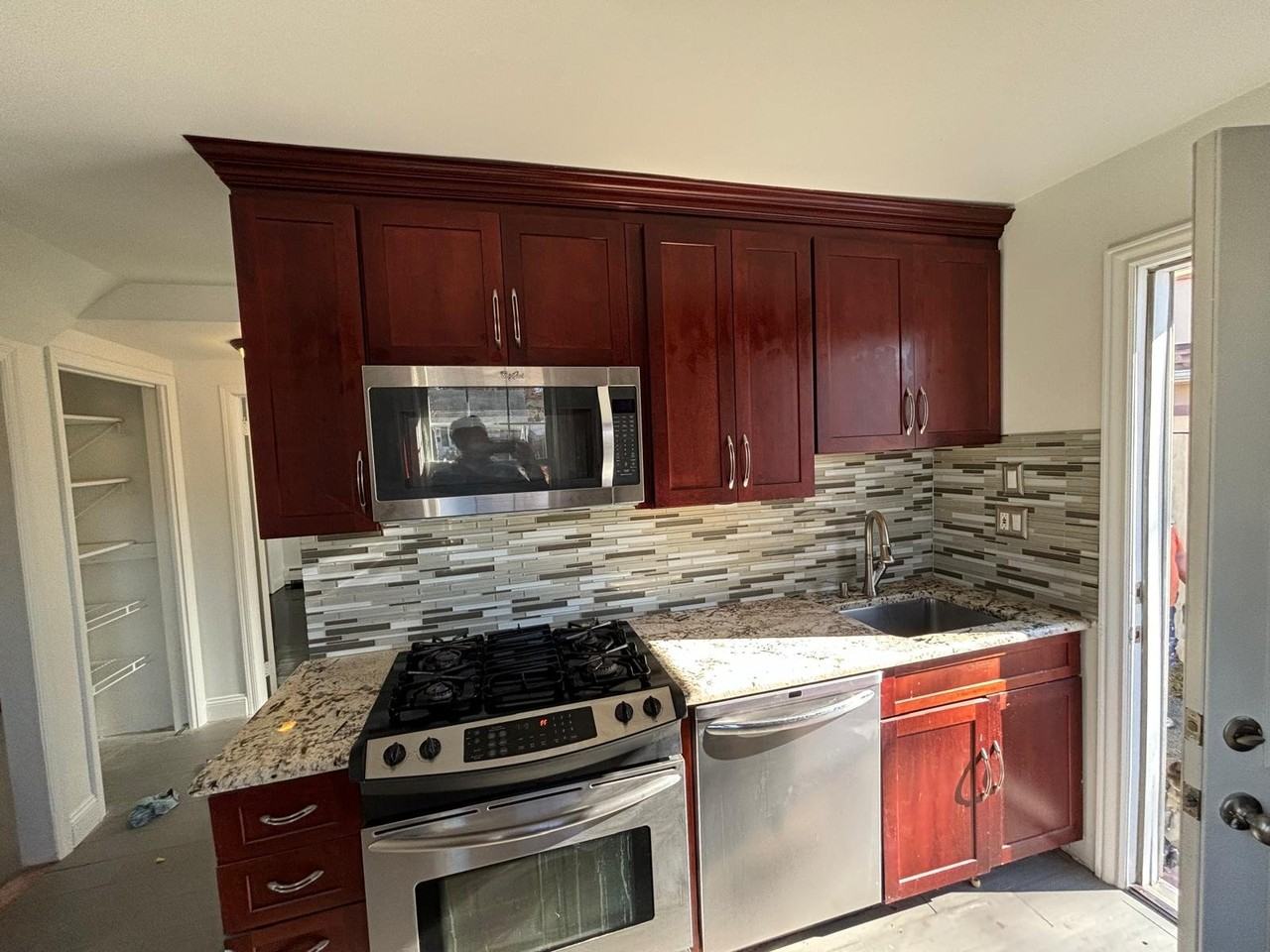 303 West Ln - Photo 3 of 14