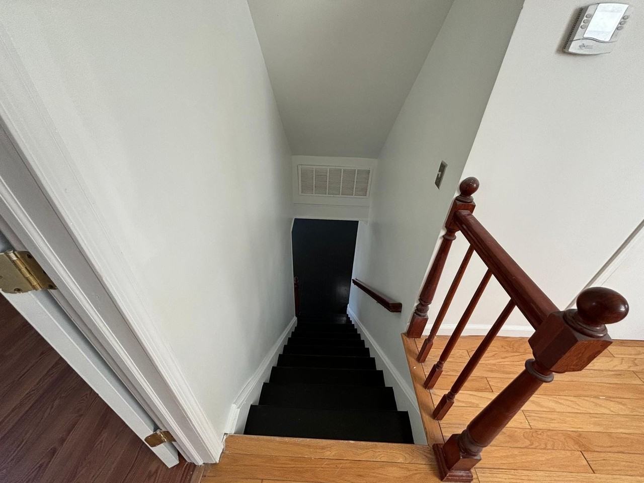 303 West Ln - Photo 7 of 14