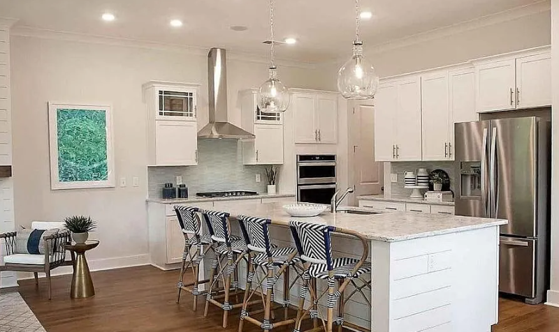 3047 Emma Ln - Photo 2 of 6