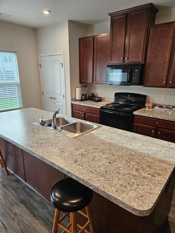 7824 Old Guild Rd - Photo 5 of 17