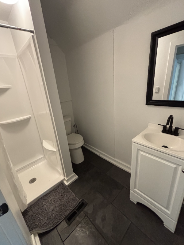 111 Sweet St Ne #1 - Photo 2 of 28