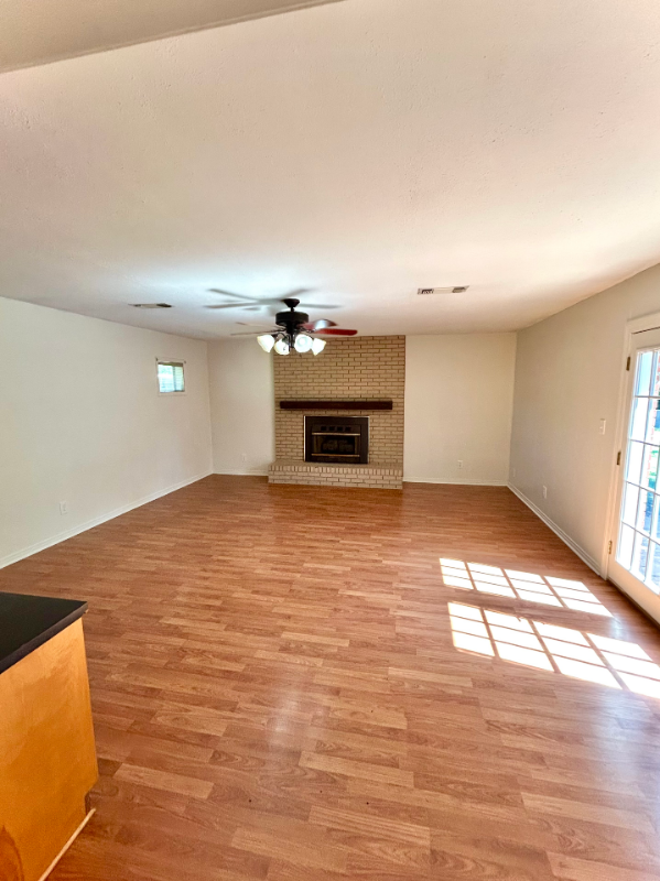 359 Wells Dr - Photo 6 of 16