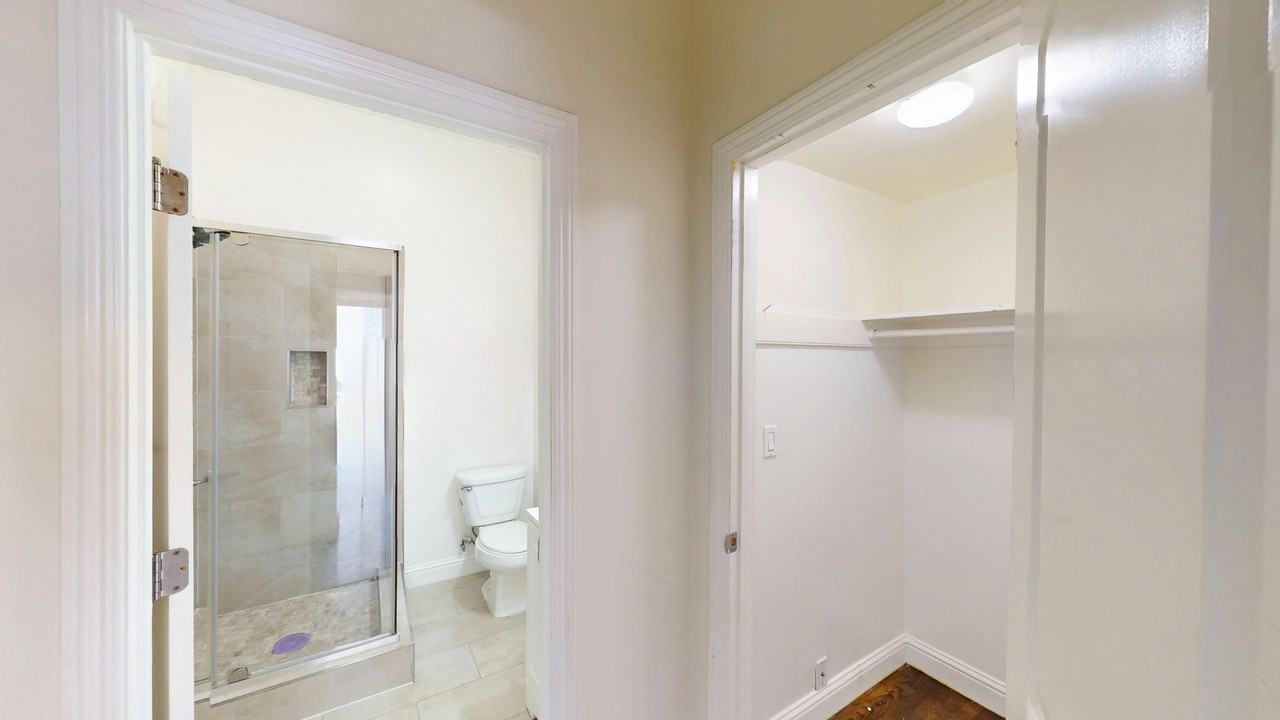 555 Eddy St #9 - Photo 5 of 8