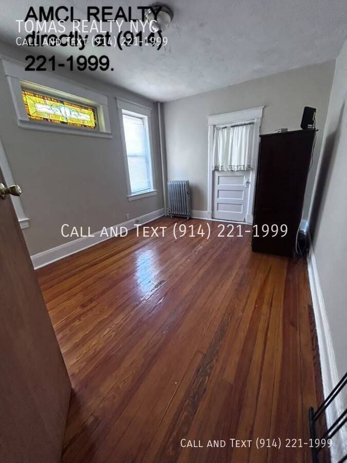 100 Mclean Ave - Photo 3 of 7