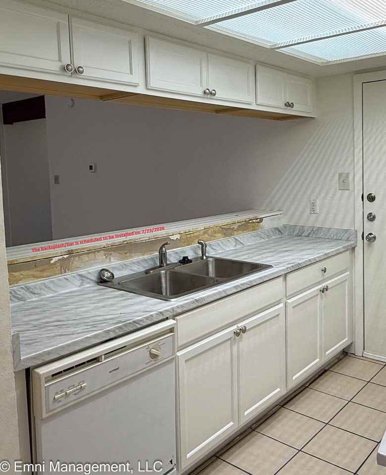 1408 Garnet Rd - Photo 7 of 21