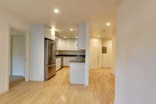 205 Collins St #5 - Photo 1 of 1
