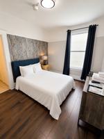featured image of Hotel Ikon