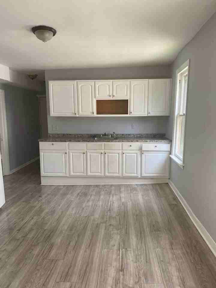 13 Poplar Pl #3 - Photo 2 of 8