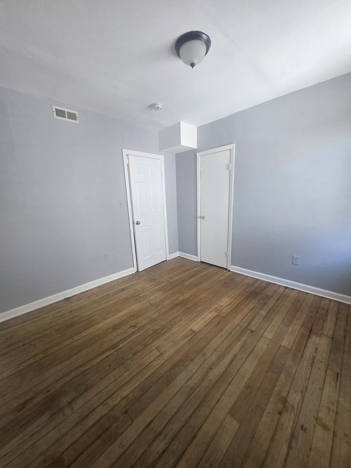 13 Poplar Pl #3 - Photo 7 of 8