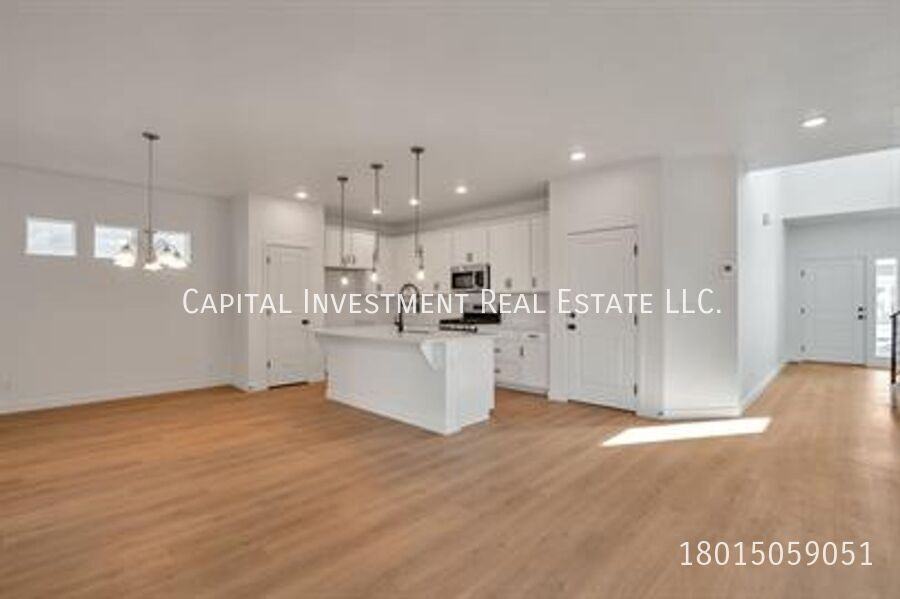 4692 W Camellia Ln - Photo 6 of 29