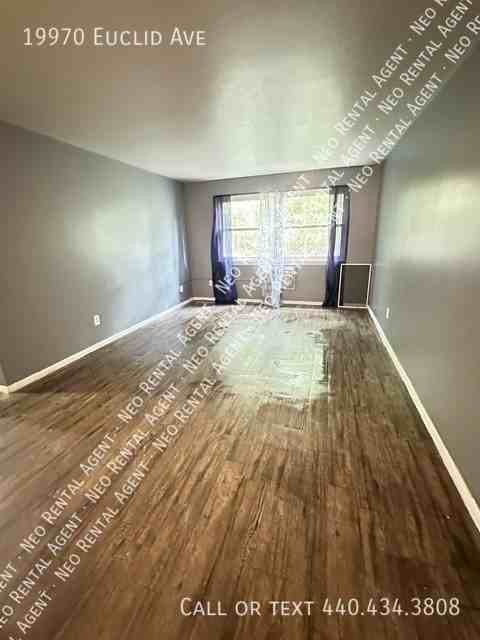19970 Euclid Ave - Photo 4 of 6