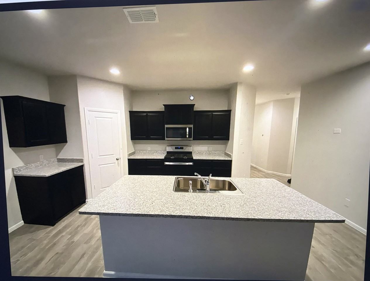 8605 Jace Ct - Photo 2 of 9