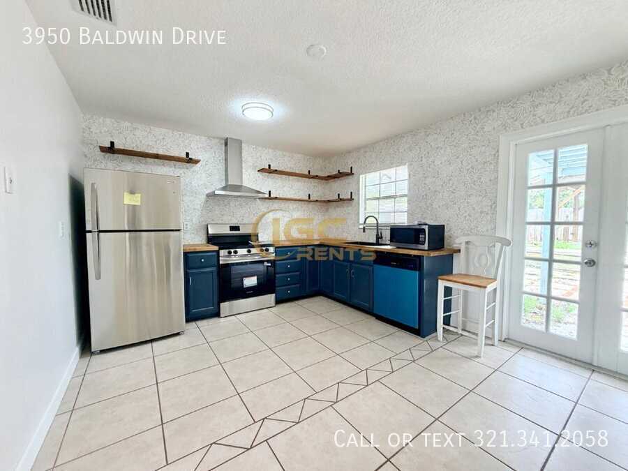 3950 Baldwin Dr - Photo 4 of 27