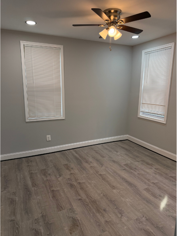 5001 Palmer ave BB AVAILABLE $750 W/BATH #BB - Photo 7 of 16