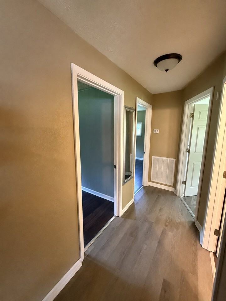 272 Loop Hollow Rd - Photo 6 of 13