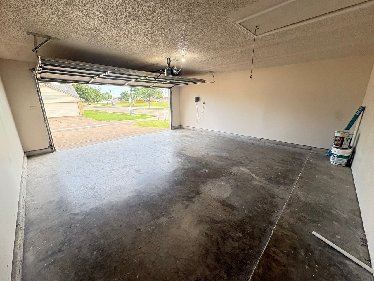 3802 Roan Cir - Photo 5 of 17