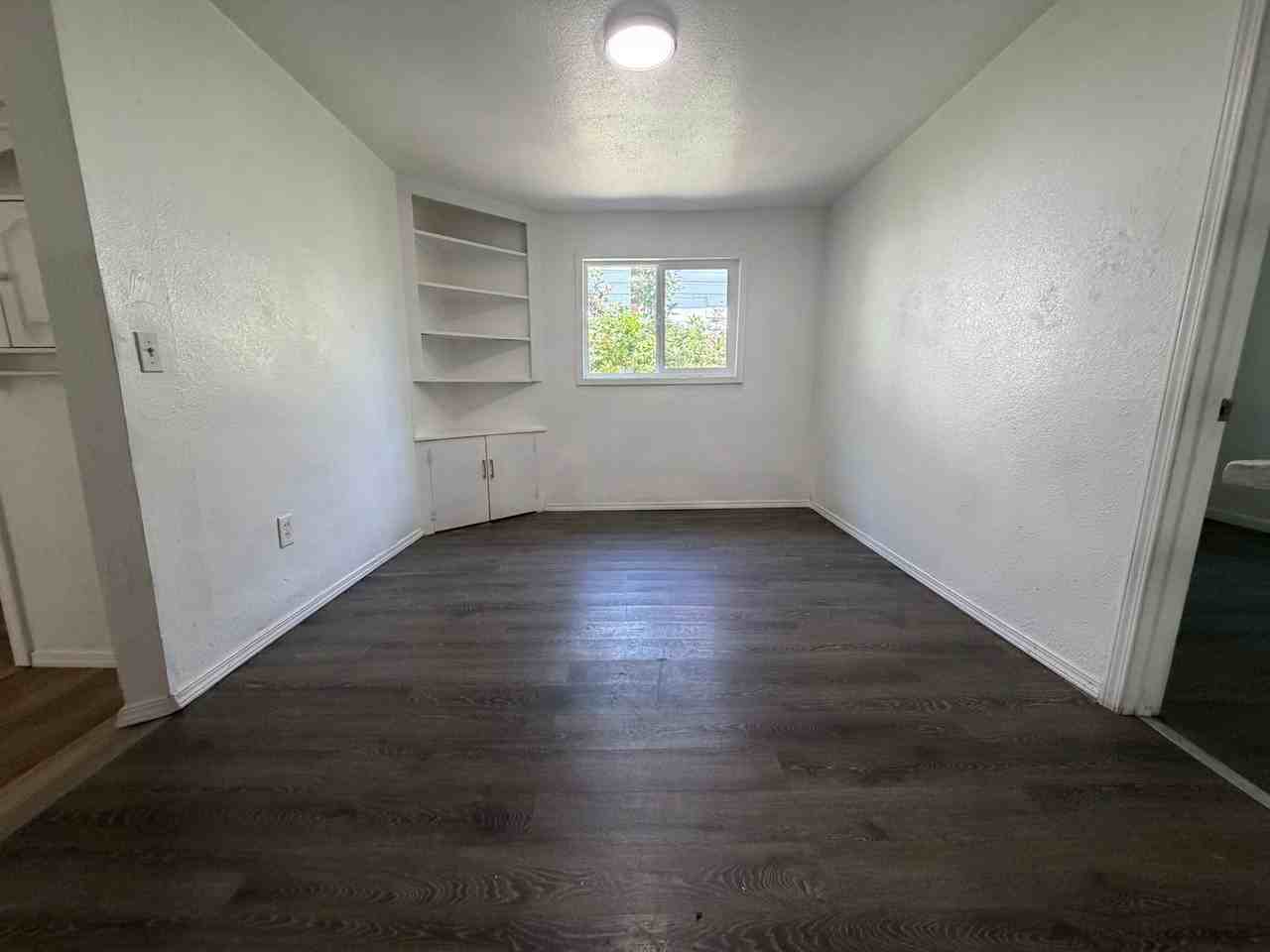 855 Se Flint St - Photo 6 of 15