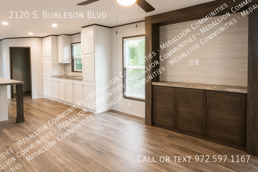 2120 S Burleson Blvd - Photo 5 of 12