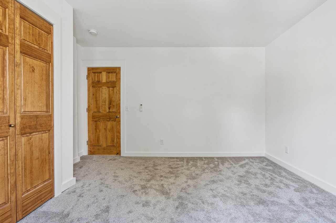 1546 Selby Ave #2 - Photo 3 of 11