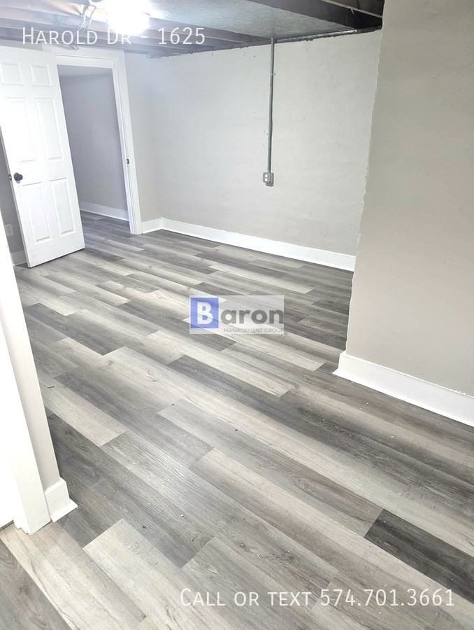 Harold Dr #1625 - Photo 3 of 12