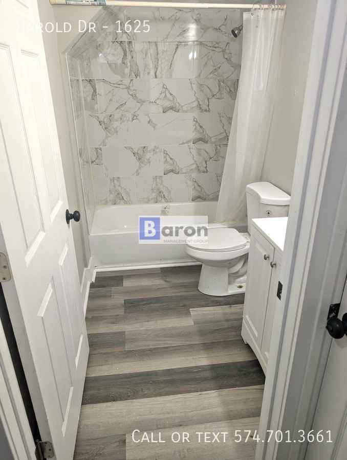 Harold Dr #1625 - Photo 5 of 12
