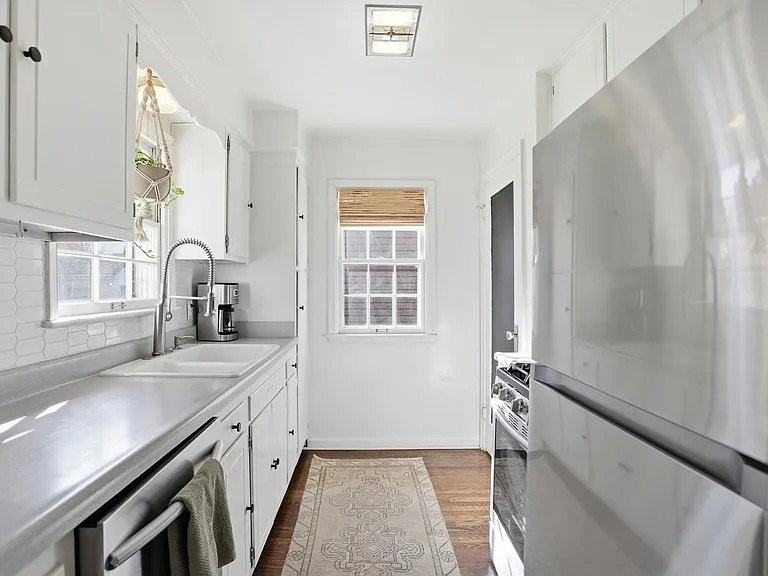 5873 Kingsley Dr - Photo 6 of 18