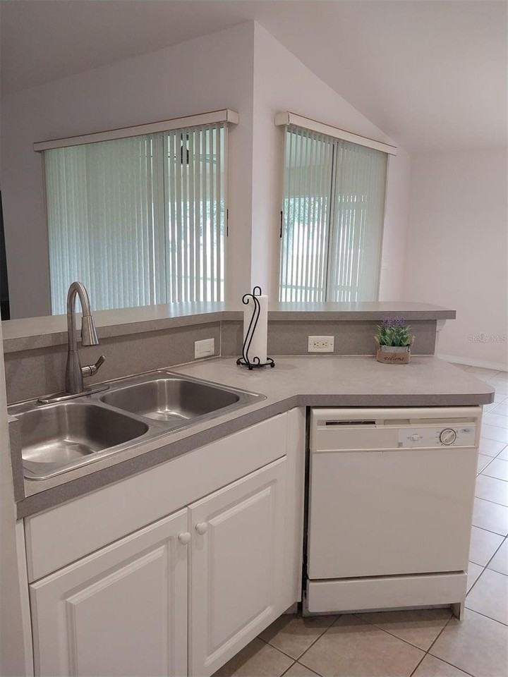 1695 Gauguin Rd - Photo 7 of 18