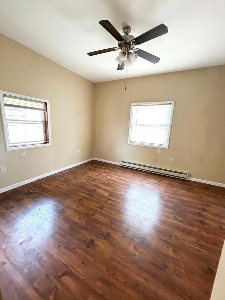 266 S Main St #2 - Photo 5 of 9